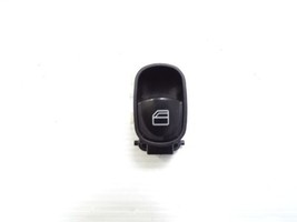 Mercedes W209 CLK55 switch, window, left rear, 2038200210 - $288.17 MXN