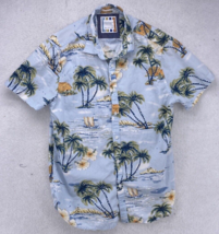 Cactus Men Shirt Size Medium Hawaiian Aloha Palm Tree Ricky Singh CM Cruise - $16.82