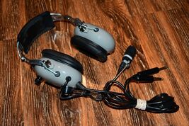 AVIX AX-20 Headset - Dual GA Plugs-good shape- rare 2k - €57,95 EUR
