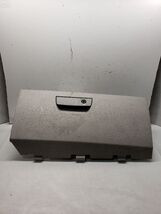 TOWN COUN 2008 Glove Box 1408027 - $703.80 MXN