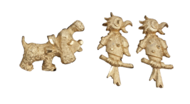 3 Vintage Fashion Pin Brooches 2 Parrots 1 Dog Gold Tone Estate Fresh - $12.34
