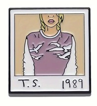 Taylor Swift 1989 Album - Metal Enamel Lapel Pin - New - £4.31 GBP