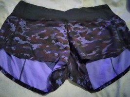 Lululemon Run Speed Shorts Purple Mini Hounds Camo Emperor Blue 6 Shorts Sexy - £54.53 GBP