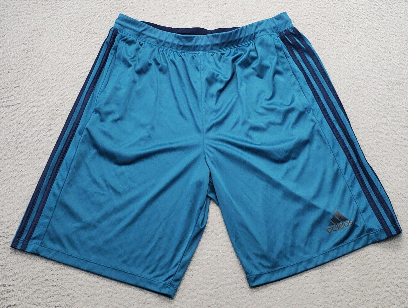 adidas Climalite Shorts Mens XL Multi Three Stripes Pleated Pockets Comf... - $18.49