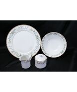 Farberware 486 Wellesley Chop Plate Veg Bowl Creamer Sugar Bowl w/Lid  L... - €20,04 EUR