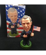 GEORGE W. BUSH  WITH AMERICAN FLAG BOBBLEHEAD #77129   WITH BOX - $8.13 CAD