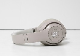 Beats by Dr. Dre Studio Pro Over-the-Ear Wireless Headphones MQTR3LLA Sandstone image 7