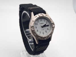 Womens Timex Quartz Watch New Battery White Dial Black Band 58 30mm - £15.98 GBP