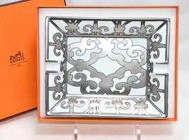 Hermes Balcon du Guadalquivir change shelf platinum silver porcelain ashtray - £772.05 GBP