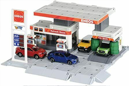 Takara Tomy Tomica Town Build City Gas Station Stand JAPAN Import - £30.72 GBP