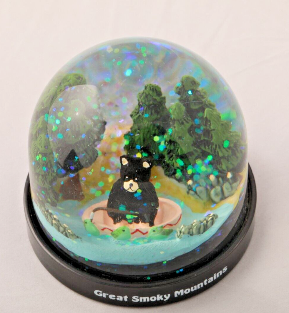 VTG GREAT SMOKY MOUNTAINS SAD BEAR FISHING CANOE HARD PLASTIC SNOW GLOBE... - $9.49