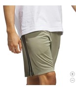 Adidas Mens Shorts Tan Active Pockets Moisture Wicking Breathable Elasti... - $50.75 CAD