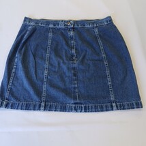 Venezia Jeans Women’s Blue Denim Mini Skirt Measured Waist 36" image 9