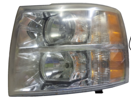 07 08 09 10 11 12 13 14 Chevy Silverado left driver headlight assembly 2... - $831.08 MXN