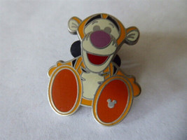 Disney Trading Pin 127976 Hidden Mickey 2018 - BIG FEET - Tigger - £7.13 GBP