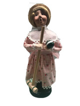 Byers Choice 2000 Croquet Girl Mallet Ball Rattan Hat Gingham Dress Signed Base - £38.58 GBP