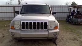 Brake Master Cylinder Fits 06-10 COMMANDER 103812646 - $46.17