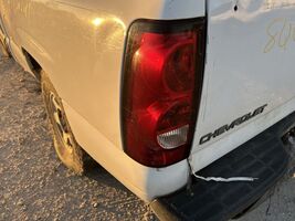 Driver Left Tail Light Wideside Fits 99-03 SIERRA 1500 PICKUP 104762690 - $68.39