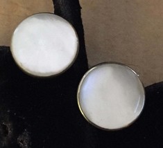 Vintage Mid Century 1960s Silver Round White Iridescent Mother Of Pearl ... - $31.20 CAD
