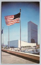 United Nations Secretariat Building New York City Flag Display Postcard 1960s - £11.14 GBP