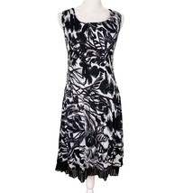 Caeliann Dress Medium Lace Hem Black White Gray Pleated New - £23.05 GBP