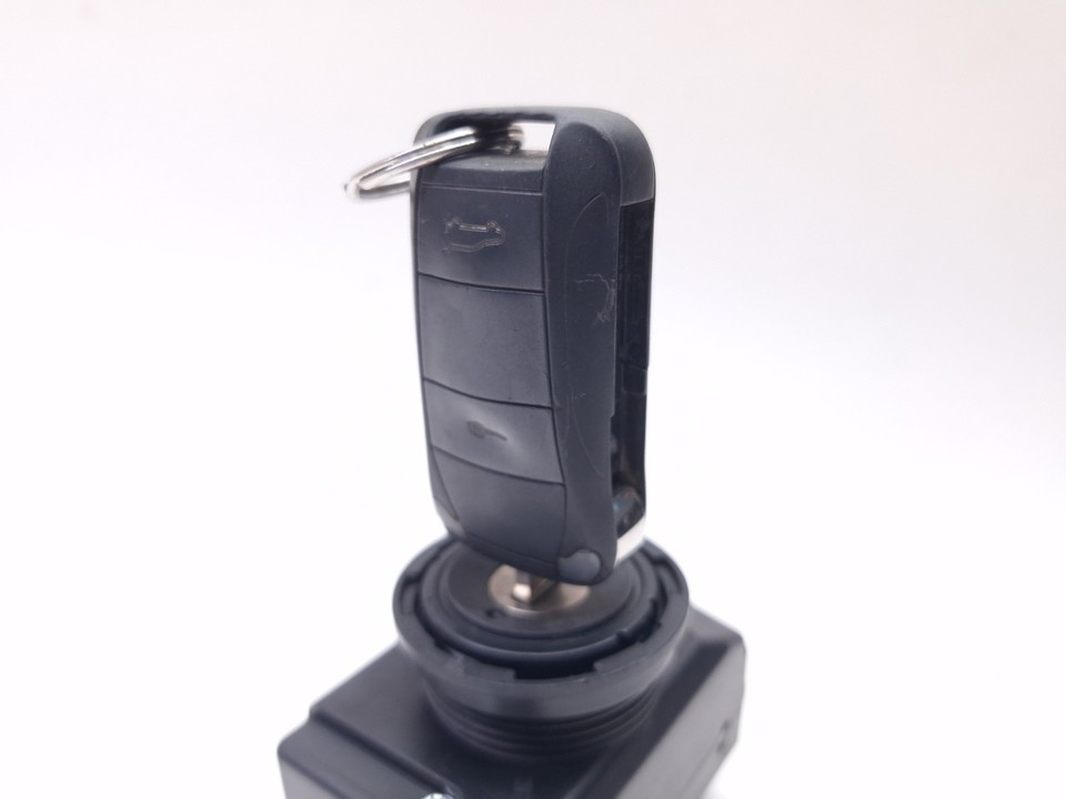 2003-2010 Porsche Cayenne Ignition Switch Key Fob 3D0905865h OEM BENTLEY Item image 6