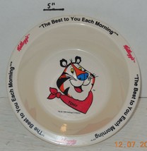 Vintage 1995 Kelloggs Breakfast Cereal Bowl &quot;Tony Tiger&quot; Rare HTF - $24.27