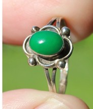 antique STERLING SILVER &amp; GREEN TURQUOISE ladies ring band .925 size 7 T... - £31.37 GBP