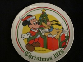Walt Disney 1979 Christmas Collector Plate Mickey Mouse And Pluto - £13.58 GBP