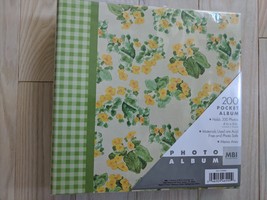 MBI Pocket Album Holds 200 Photos 4x6 - $25.00