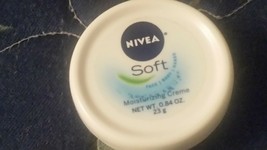NIVEA Soft Moisturizing Creme Body, Face and Hand Cream, 0.84 OZ, NEW Se... - £3.13 GBP