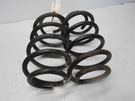 2006 2007 2008 2009 2010 Jeep Commander Rear Coil Springs Set - $1,416.26 MXN