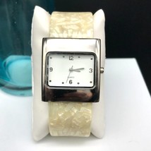 Women&#39;s Crème Toned Analog Quartz Cuff Watch New Battery - $24.19