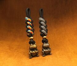 Frog Paracord Keychain, Beaded Knife Lanyard, EDC Keyring - $29.99