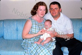 1961 Cute Mom &amp; Dad with Their Baby Chicago Ektachrome 35mm Slide - £2.78 GBP