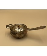 Silver Plated Tea Strainer With Drip Bowl Stand - $285.54 MXN