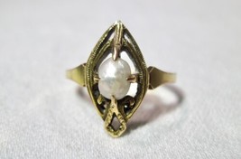 Vintage 10K Yellow Gold Pearl Ladies Ring Size 4 K1602 - £124.36 GBP