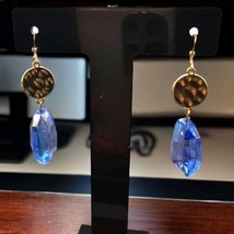 AB Like Coated Faceted Glass Earrings Pierced Hammered Coin Gold Tone Fa... - $8.95
