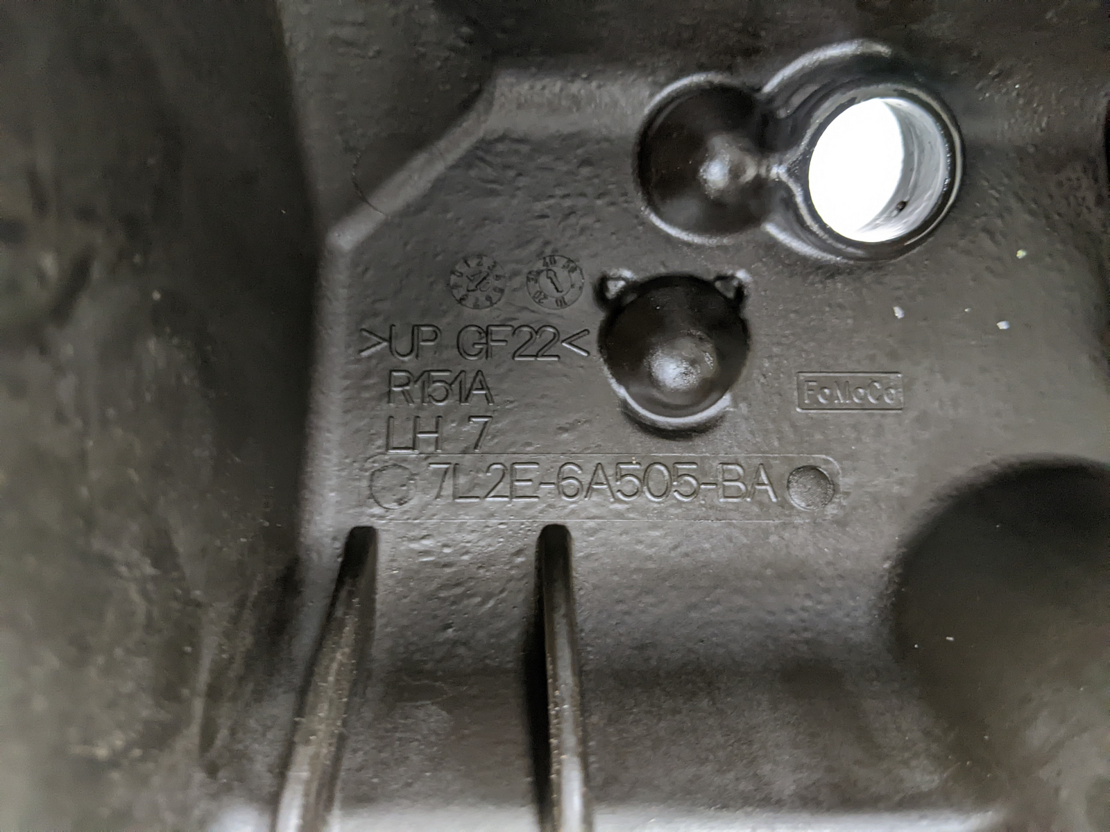 Left Valve Cover For 06-08 Ford Explorer  4.0 7L2E6A505BA Gas - $59.35