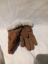 Ugg Women&#39;s Size M Genuine Shearling Lined Winter Gloves Aussi Express Shipping - £38.25 GBP