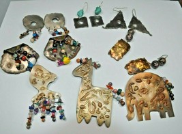 Lot of VINTAGE 80&#39;s Artisan Mixed Metal Bead Pin/Brooches Earrings Signed Margot - £102.58 GBP