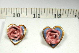 Vintage Gold Color  Sweet Little HEARTS &amp; ROSES Screw On Earrings 1/2&quot; - £11.95 GBP