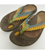 Simple Boho Womans Brown Zig Zag Woven Embroidered Flip Flop Sandals Size 9 - $38.63 CAD