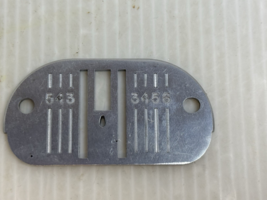SINGER Straight Stitch Needle Throat Plate - Part # 381245 - $173.97 MXN