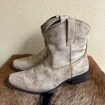Roper Boots Women 7.5 Dusty Snip Toe Shorty Booties Western Cowboy Festival - $1,117.80 MXN