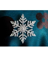  Winter Snowflake Flower Rhinestone Brooch Pin Snowflake Pendant Christm... - £16.42 GBP