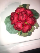 ROSE TABLE TOP DECOR Round SHAPED BUNCH OF RED ROSES FLORAL ARRANGMENT- ... - £6.08 GBP