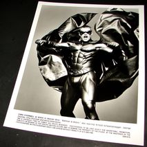 1997 Batman &amp; Robin Movie 8x10 Press Photo Chris O&#39;donnell 616 - £7.82 GBP