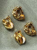 Vintage Lot of Twist Goldtone &amp; Gate Link Small Hoop Clip Earrings – small twist - £11.93 GBP