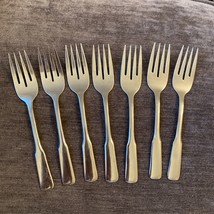 7 Oneida Rogers Friendship Stainless Salad Forks Flatware EUC GLOSSY - £21.68 GBP